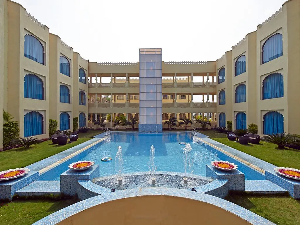Club Mahindra Udaipur Hotel 4*,